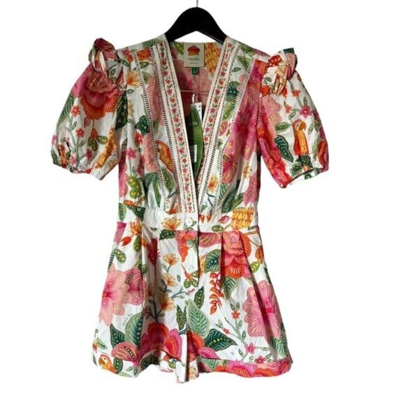 FARM Rio Macaw Bloom Off White Romper Colorful NWT Size Xsmall - Missing Belt - Picture 1 of 5